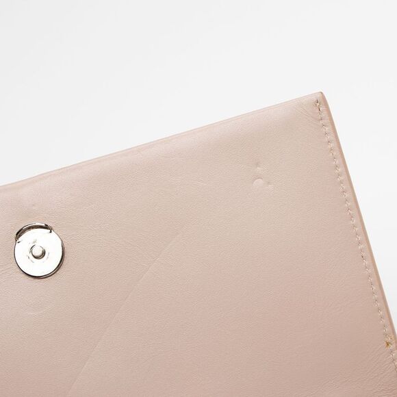 Saint Laurent Calfskin Monogram Kate Tassel Chain Wallet - Picture 13 of 16